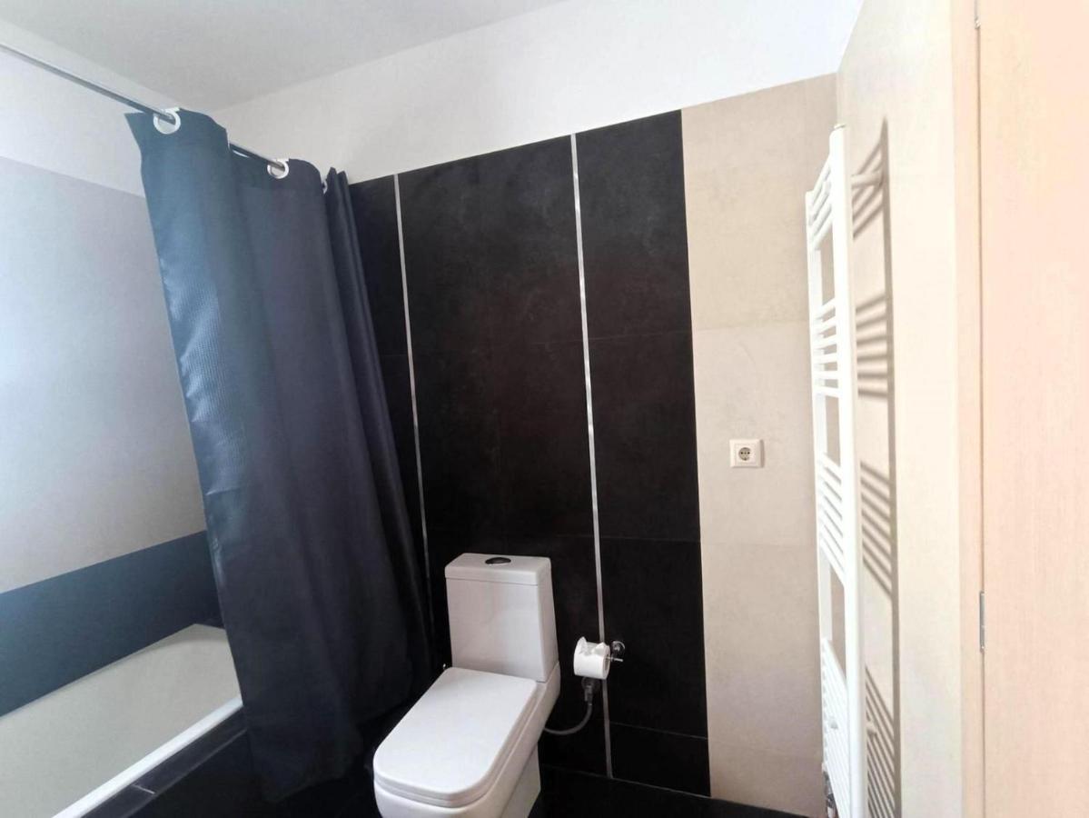 Petros House Artemis - Near The Airport Villa Bagian luar foto